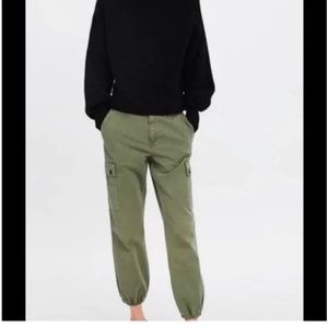 Zara army green cargo sz8